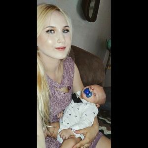 Meet your Posher, Olivia